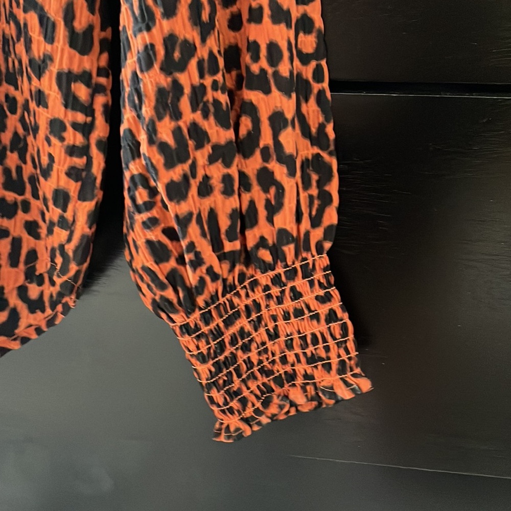 Loft Animal Print Top - Picture 2 of 4